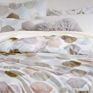 West Elm Twin Size Duvet cover